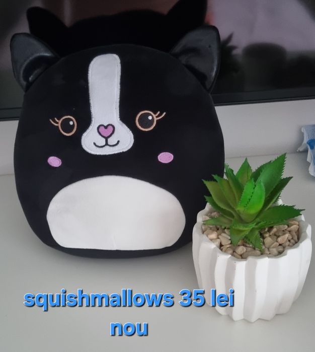 La bubu, stich si squishmallow