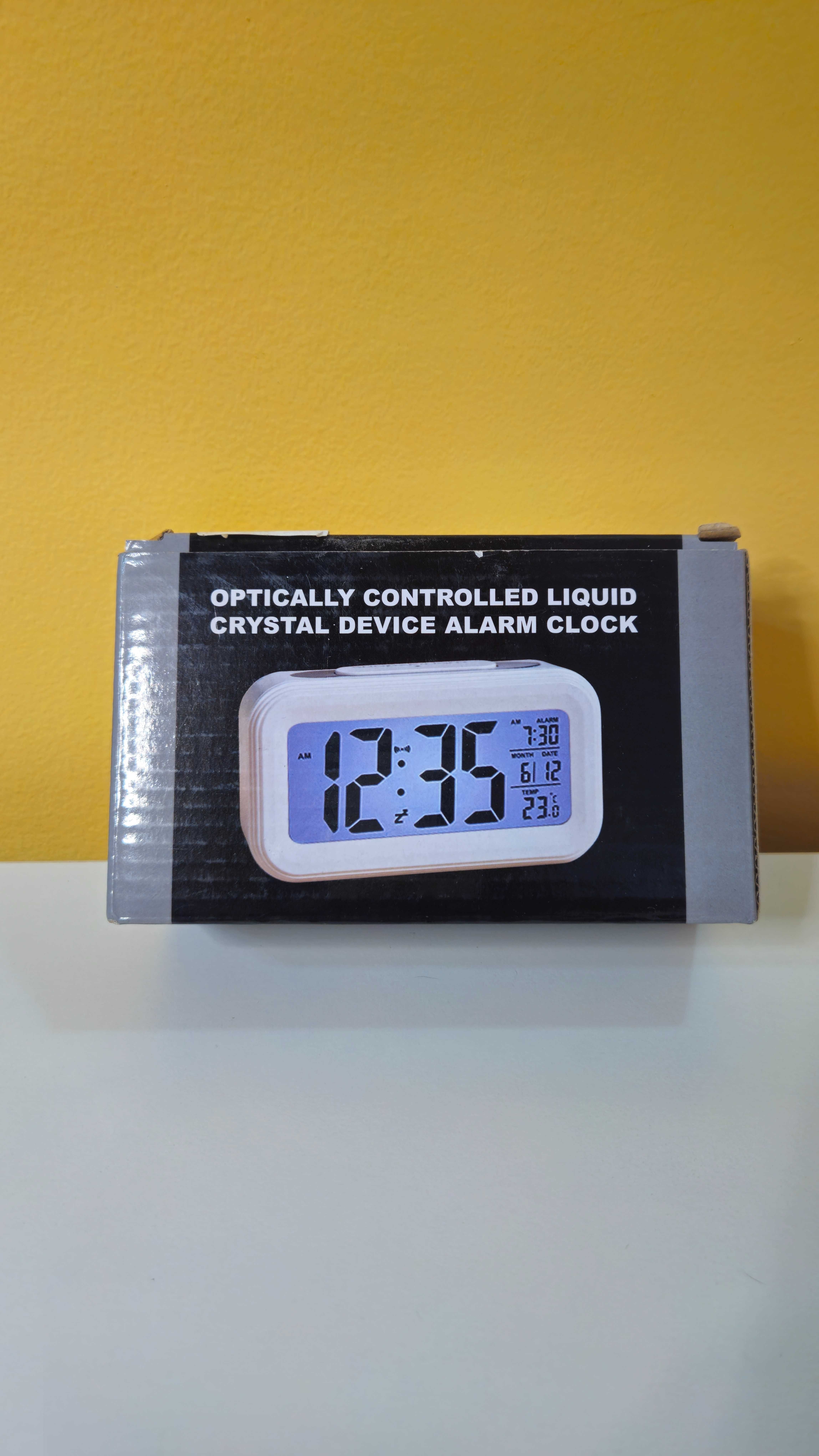 Нов цифров будилник с LCD дисплей и множество функции!