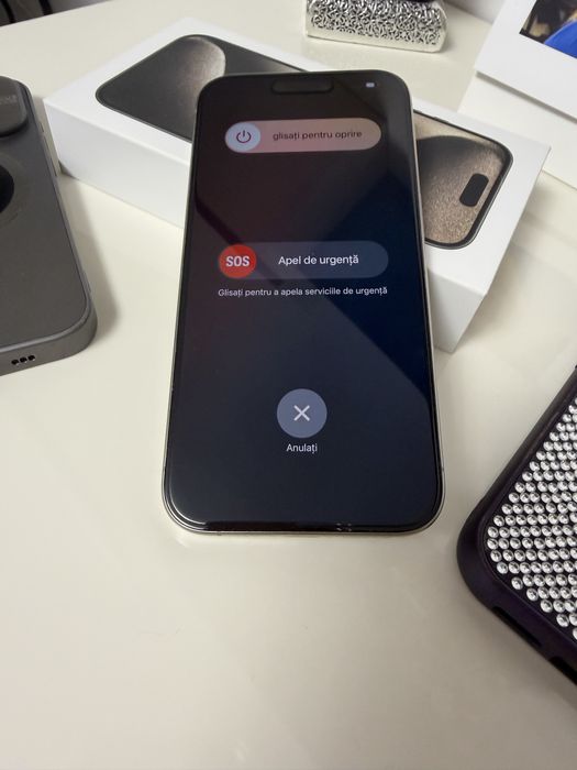 iPhone 15 Pro Natural Titanium 128 GB