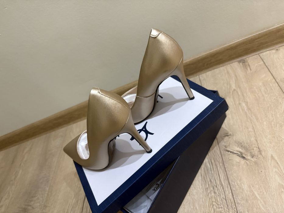 Pantofi aurii din piele Luca Di Gioia