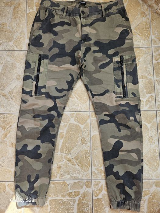 Pantaloni cargo,kaki,mărimea 34