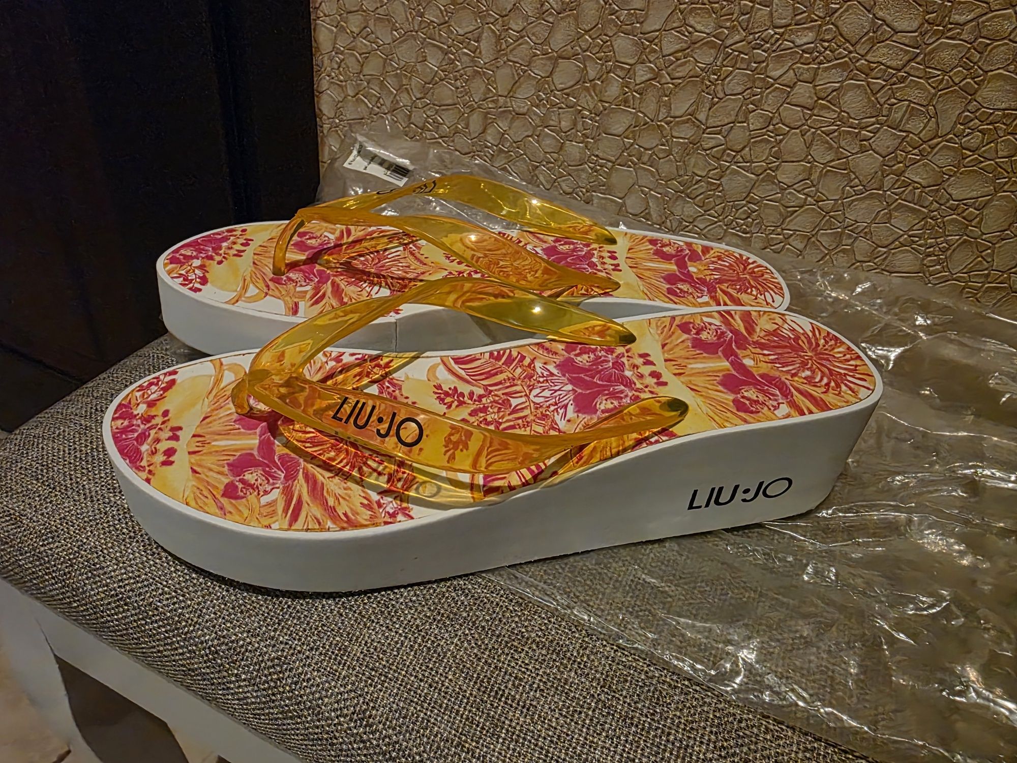 LiuJo летни чехли