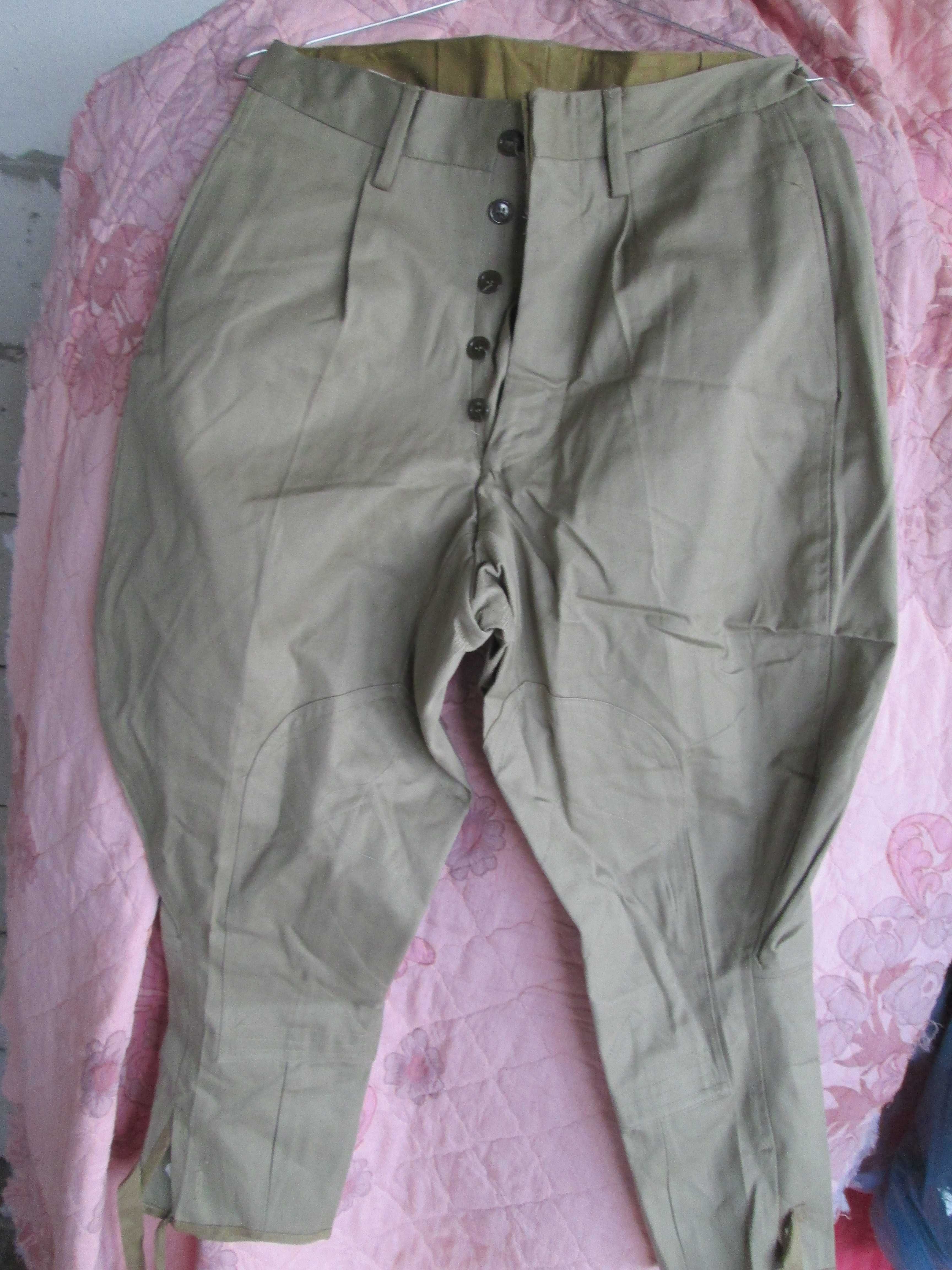 pantaloni kaki model armata XS noi