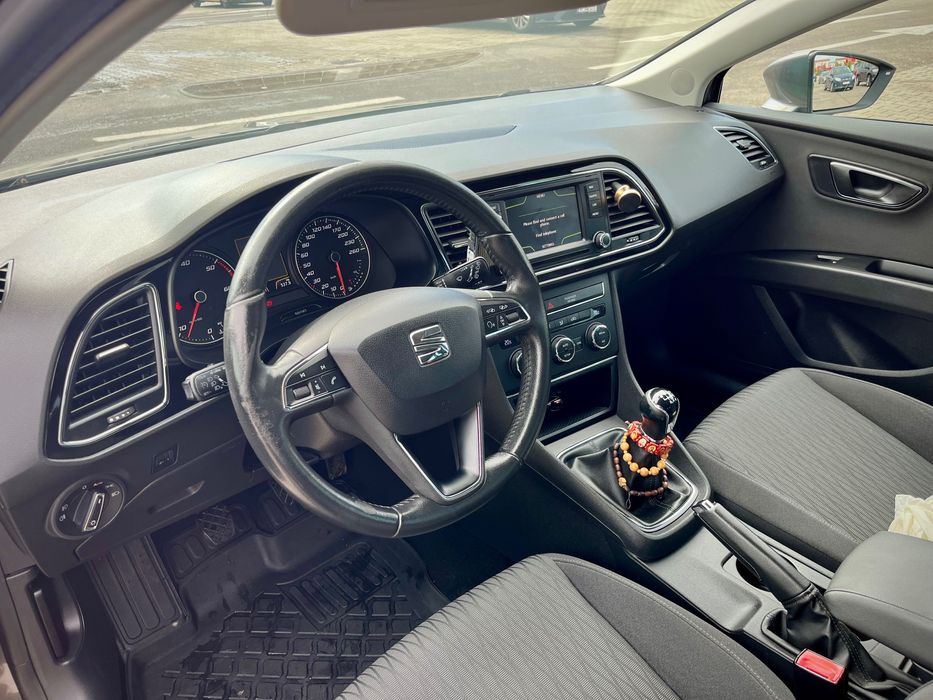 Seat Leon ST  1.6 diesel Ecomotive  oct 2014