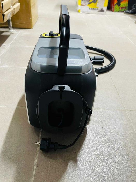 Aspirator cu spalare Kärcher SE 3 Compact , 500 W, rezervor apă 1,7 l