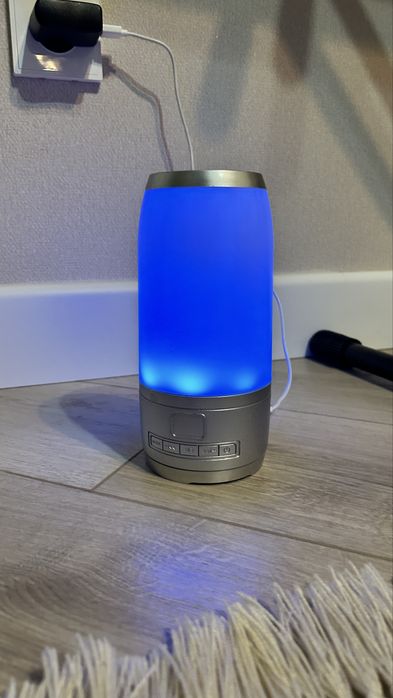 Продам Bluetooth колонку