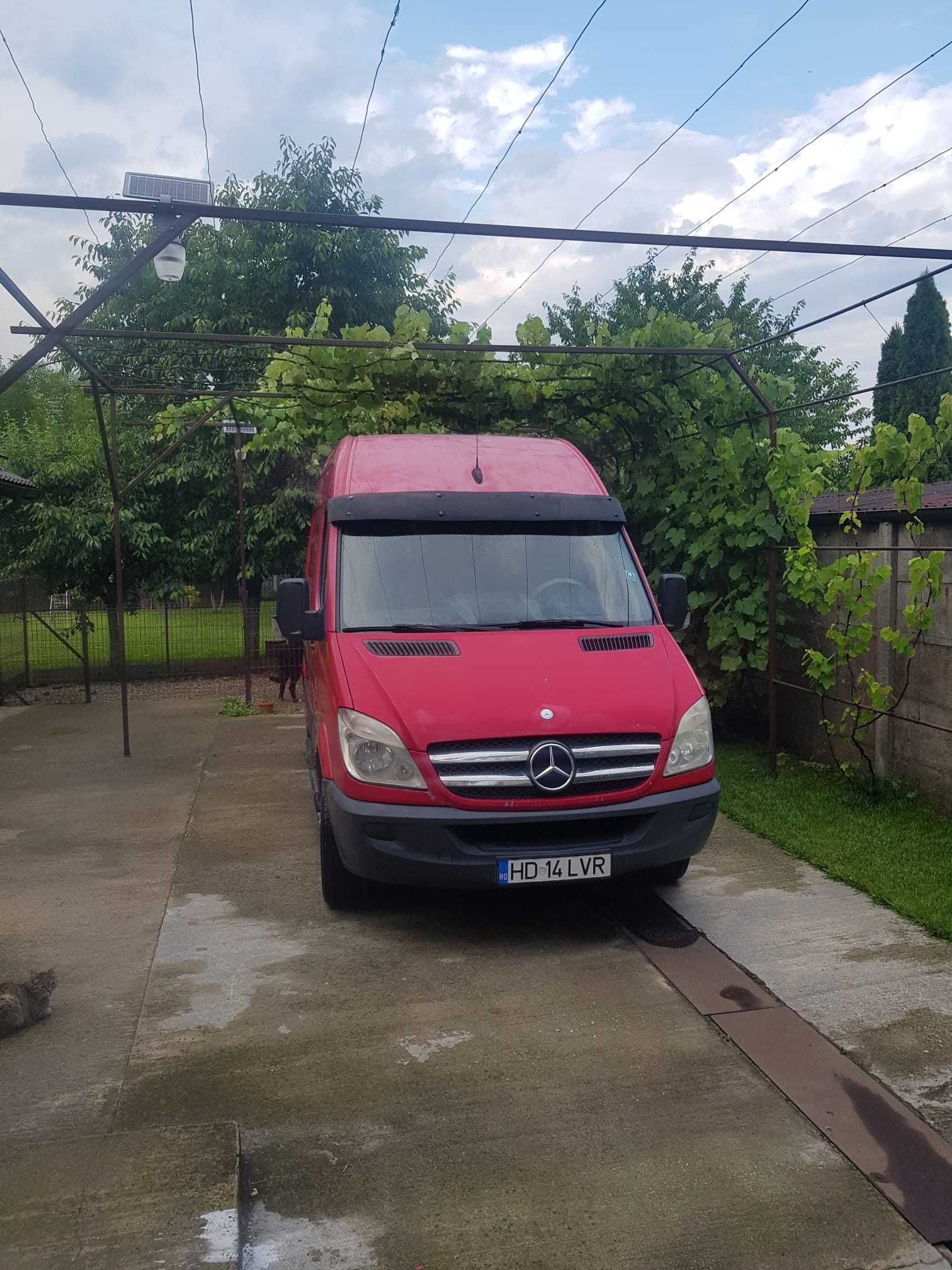 Autoutilitară Mercedes-Benz Sprinter