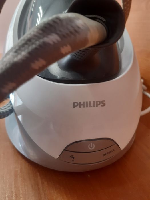 Гладильная система Phillips PerfectCare 7000