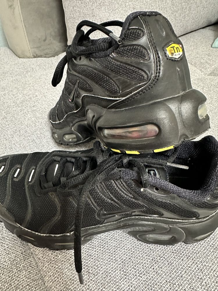 Nike Air TN 38,5номер