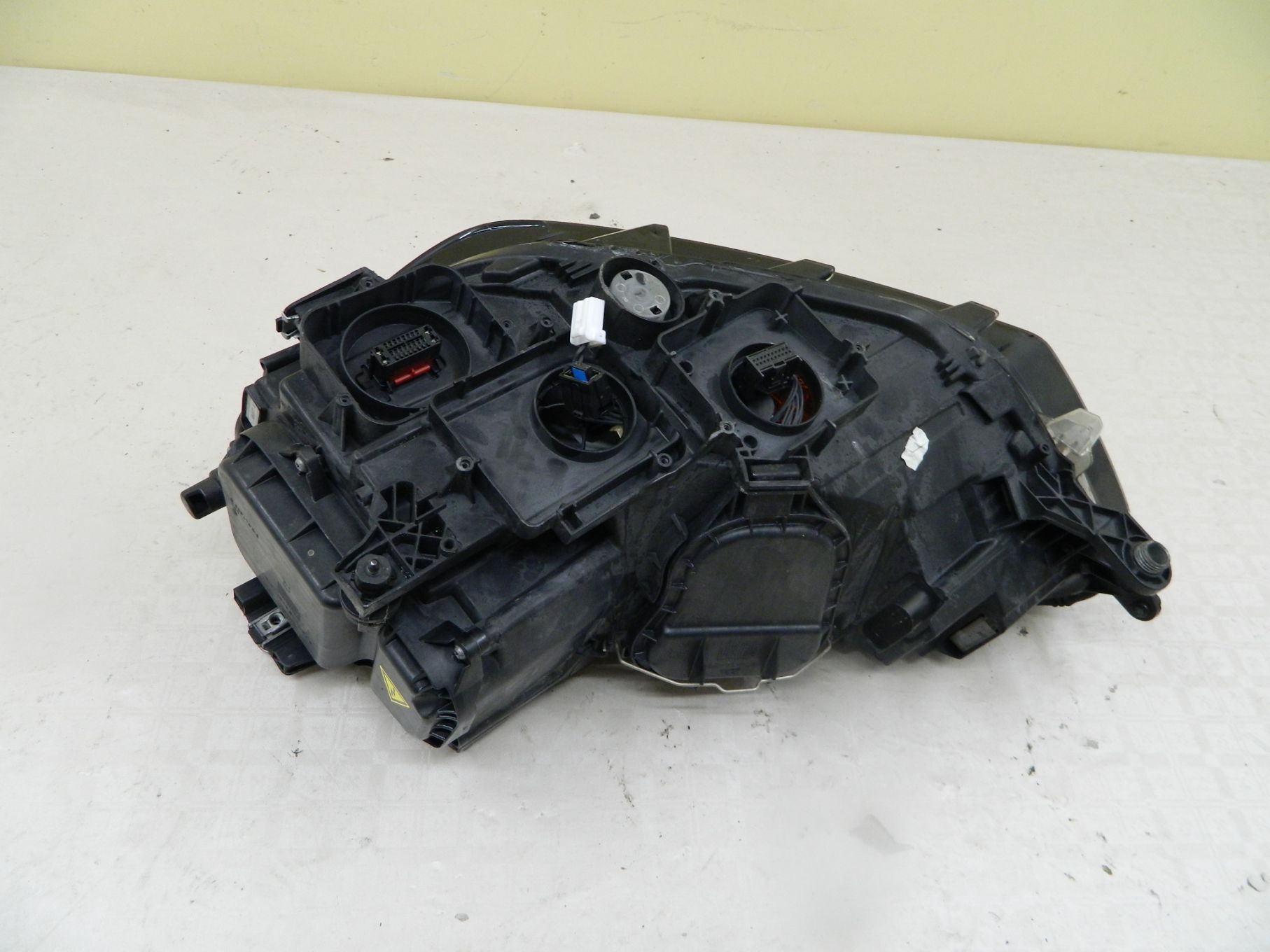 Far dreapta VW Golf Sportvan Bi-Xenon Adaptiv, 2014, 2015, 2016, 2017, 2018, cod origine 517941752B.