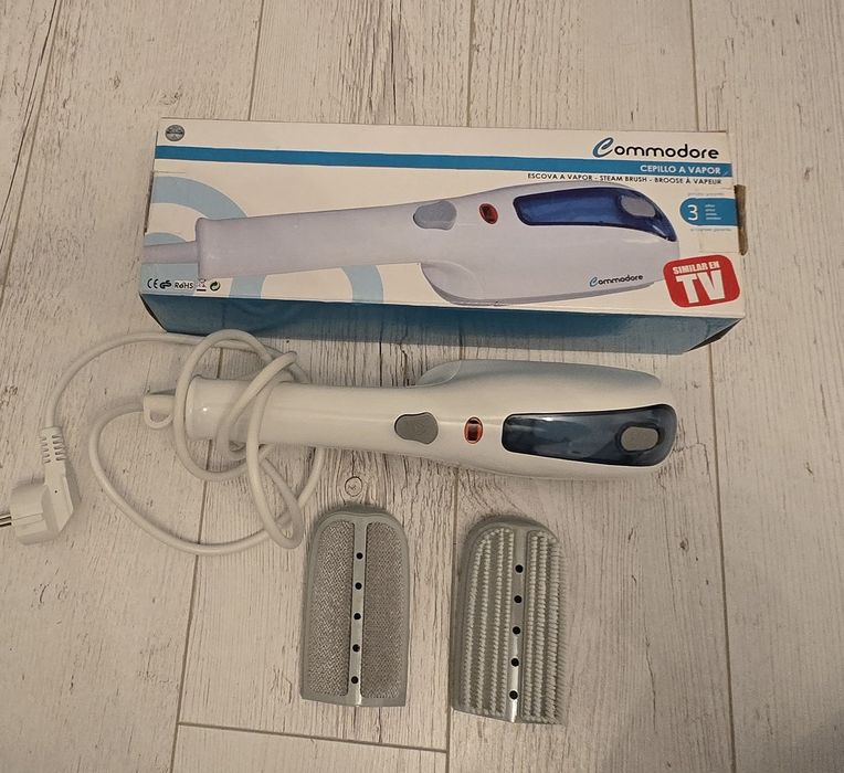 Perie verticala cu aburi