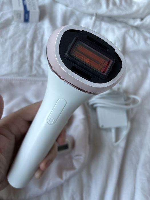 Epilator Philips IPL Lumea Prestige BRI950