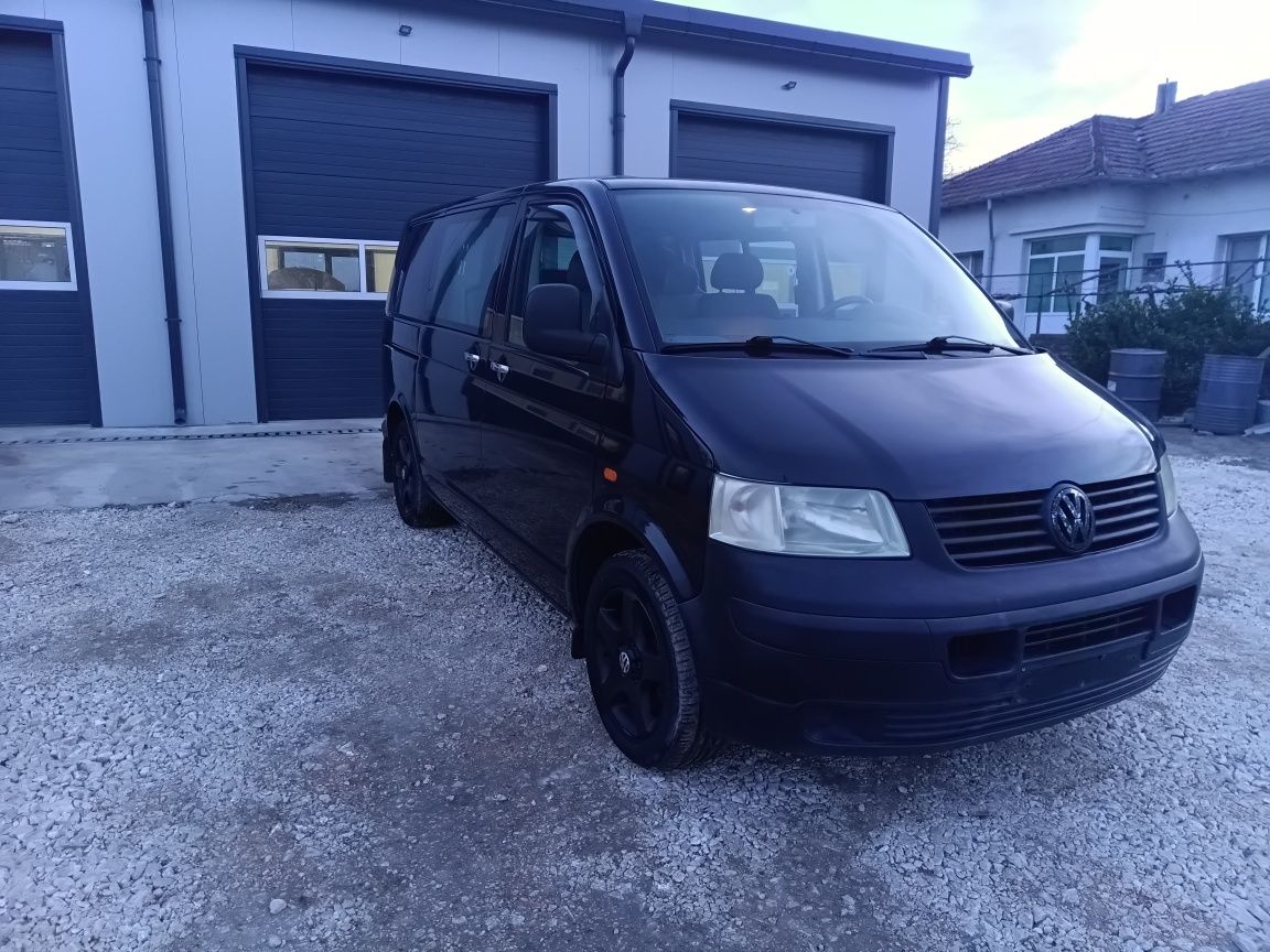 VW Transporter 2.5 TDI