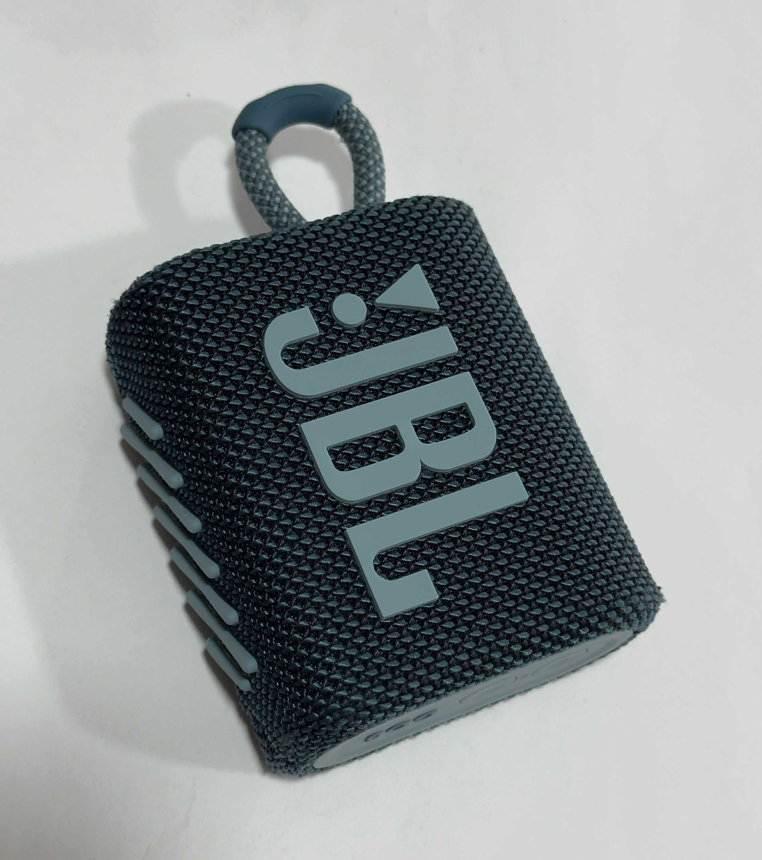 Портативна тонколона JBL GO 3