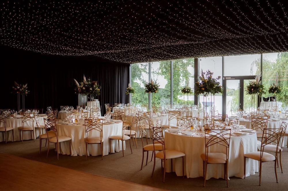 Locatie nunta Booka salon B-Lake Disponibila 06.06.2026