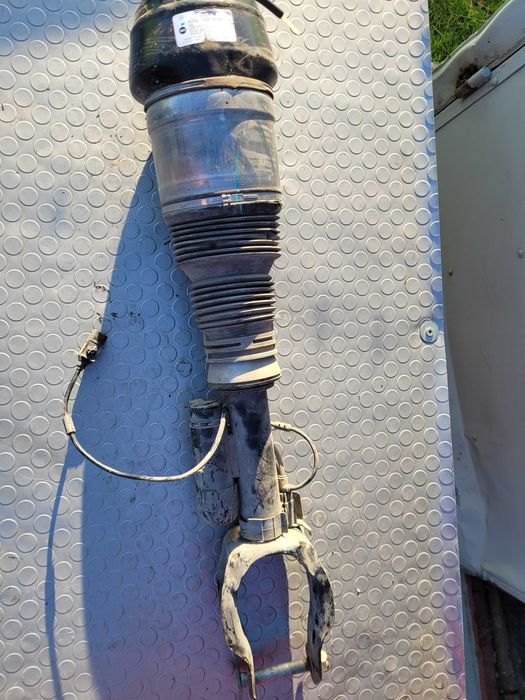 Предна дясна възглавница за Mercedes GLE W166 c292