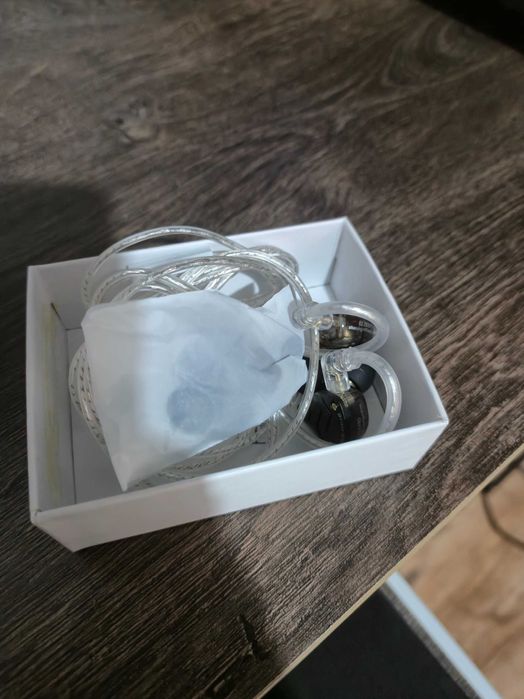 Слушалки KZ-ZS10 Pro Тип Тапички