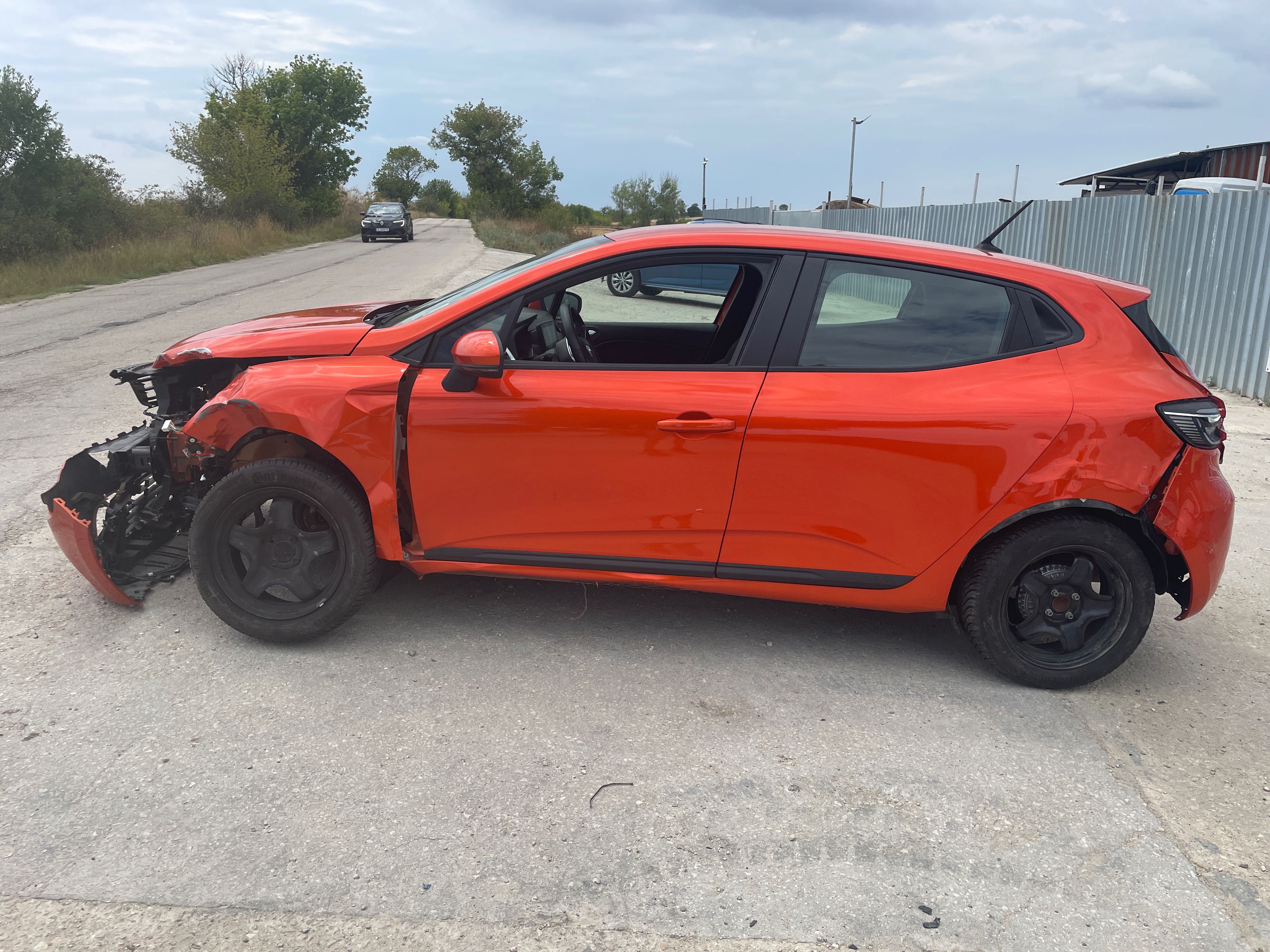 Renault Clio 5 1.0 SCe, двигател B4D419, 67 кс., 5ск., 26 000 km