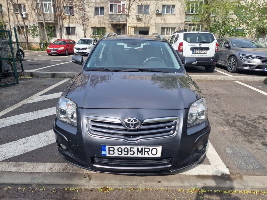 Toyota Avensis II