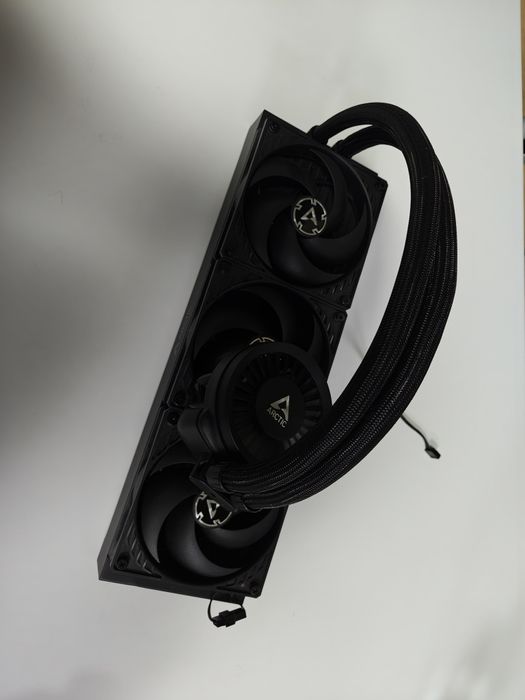 Cooler ARCTIC Liquid Freezer III 360