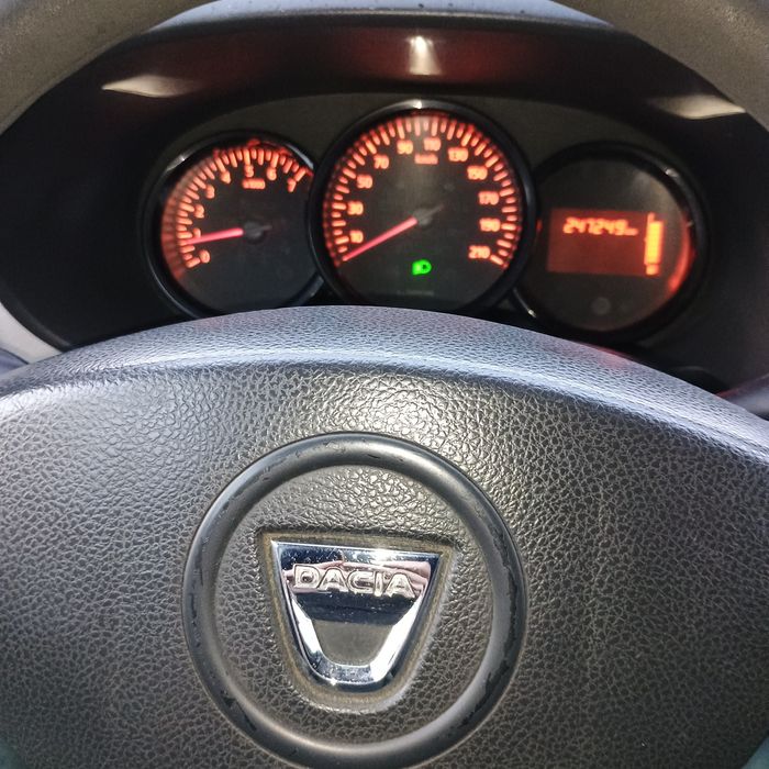 Vând Dacia dokker din 2017