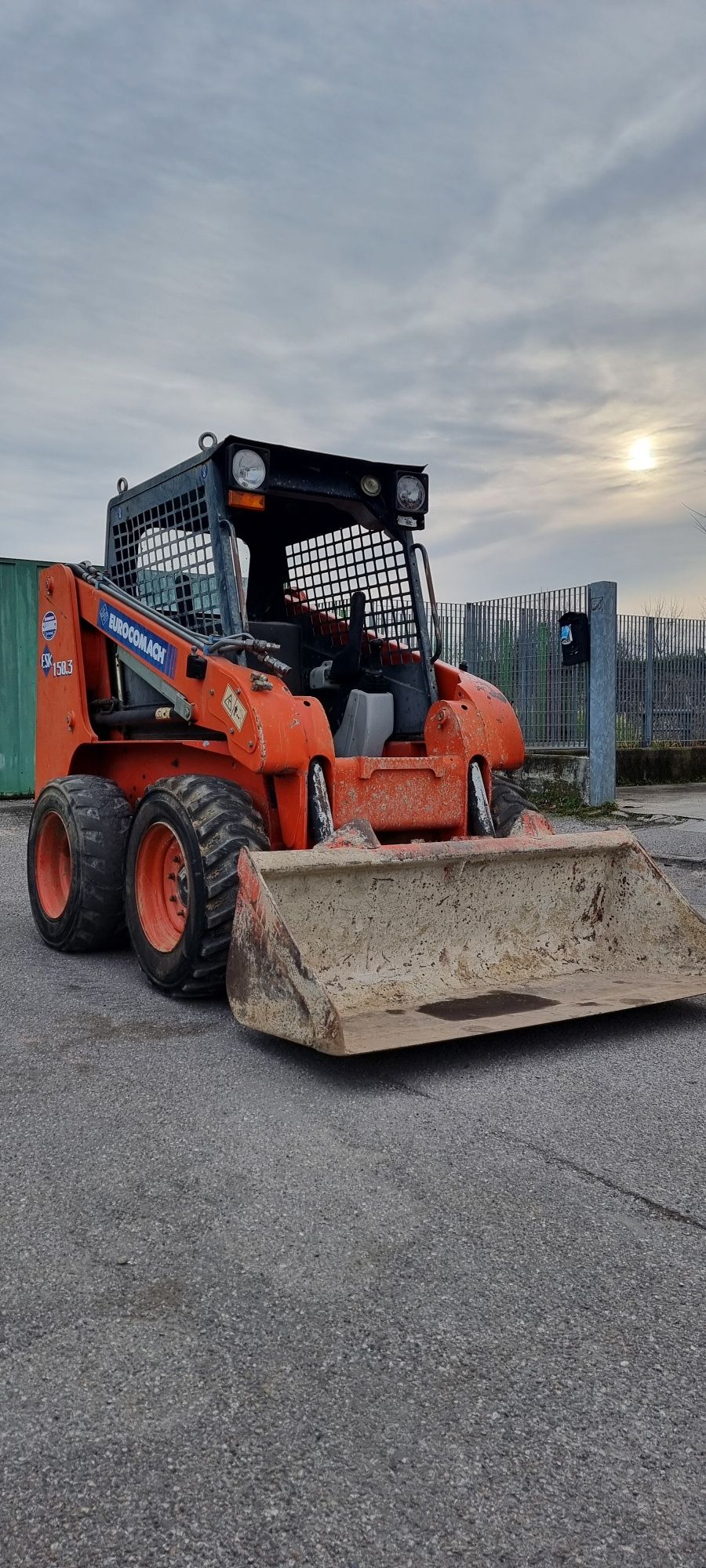 Miniîncarcător EUROCOMACH  ESK 150.3  mini încărcător la 1370 ore