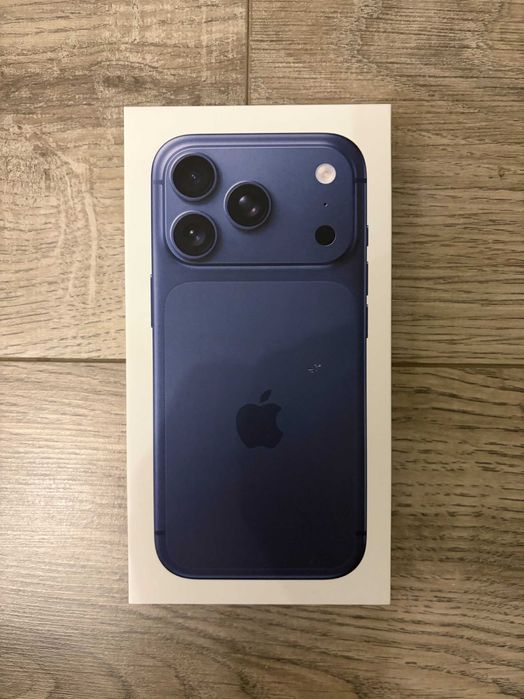 Apple iPhone 17 Pro 256GB Deep Blue NOU SIGILAT