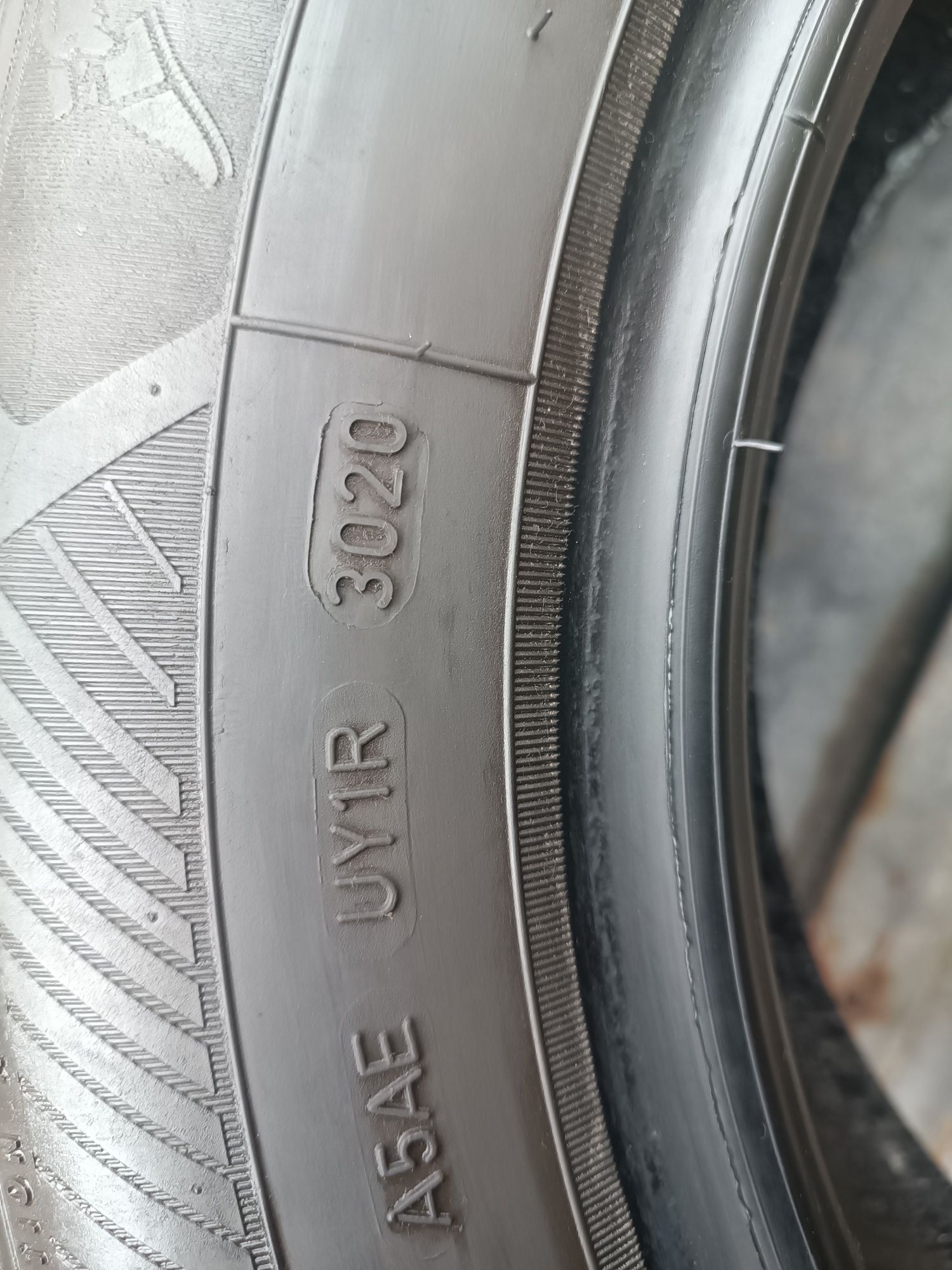 195/65/15 Goodyear Дот 3020