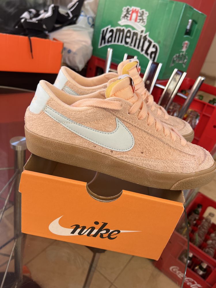 Nike W Blazer Low ПРОМО 80лв