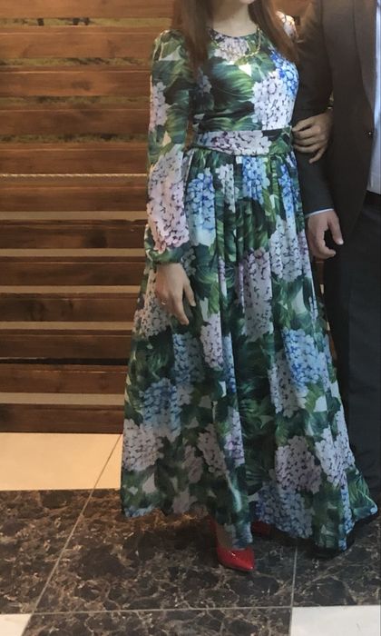 Шикарное шифоновое платье под D&G