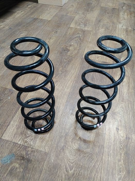 Задни пружини за Audi A4 B8