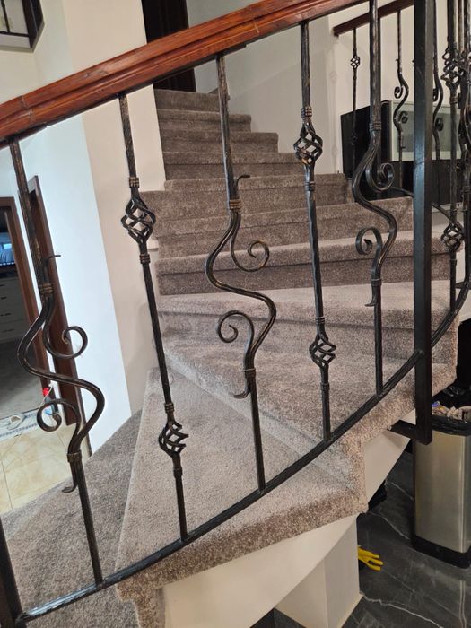 Servicii montaj mochetă