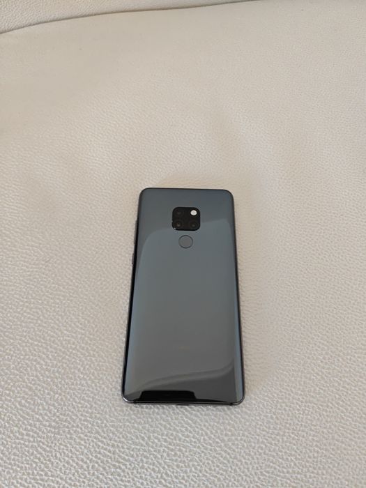 Продам хуавей мате 20