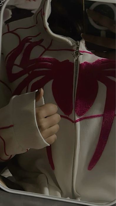 Продается толстовка человек паук