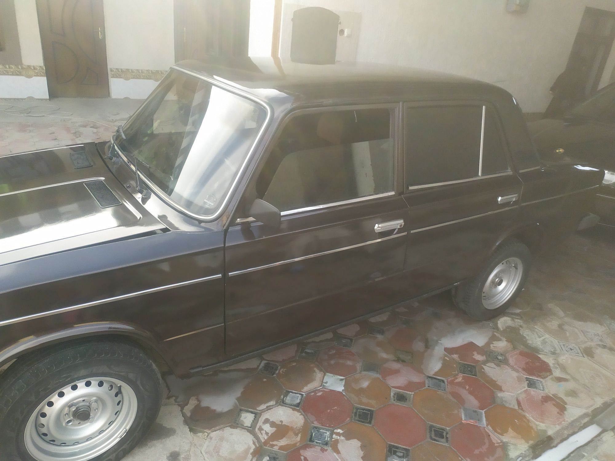 Vaz 2106 sotiladi