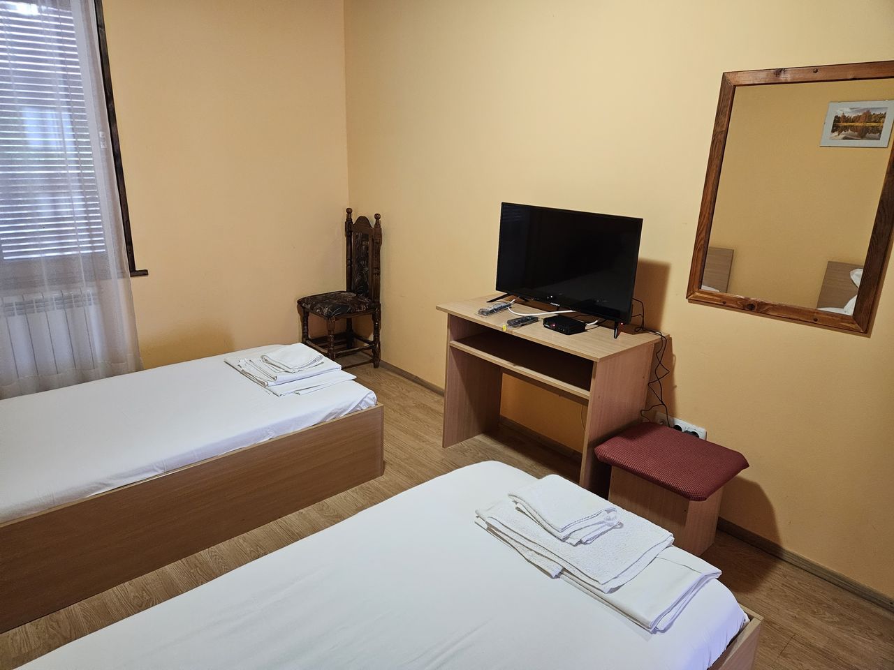 Продава се Къща в с. Равногор, Област Пазарджик - 391 кв.м за 960 €/кв.м - Снимка #1