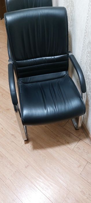 Продаются кресла для офиса и дома