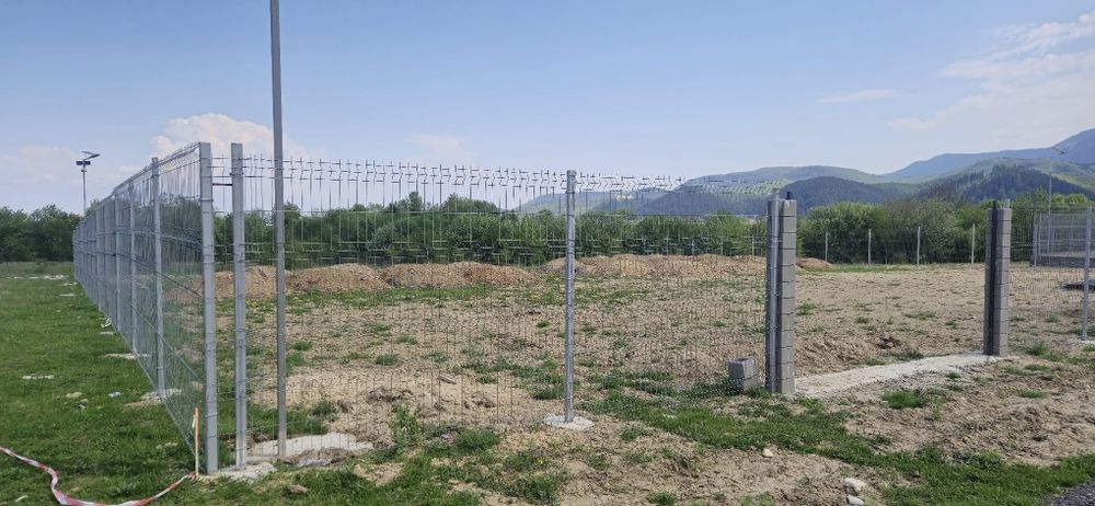 Teren cu panoramă superbă