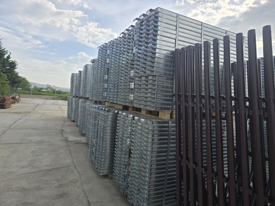 Скеле и кофраж жълти платна втора ръка