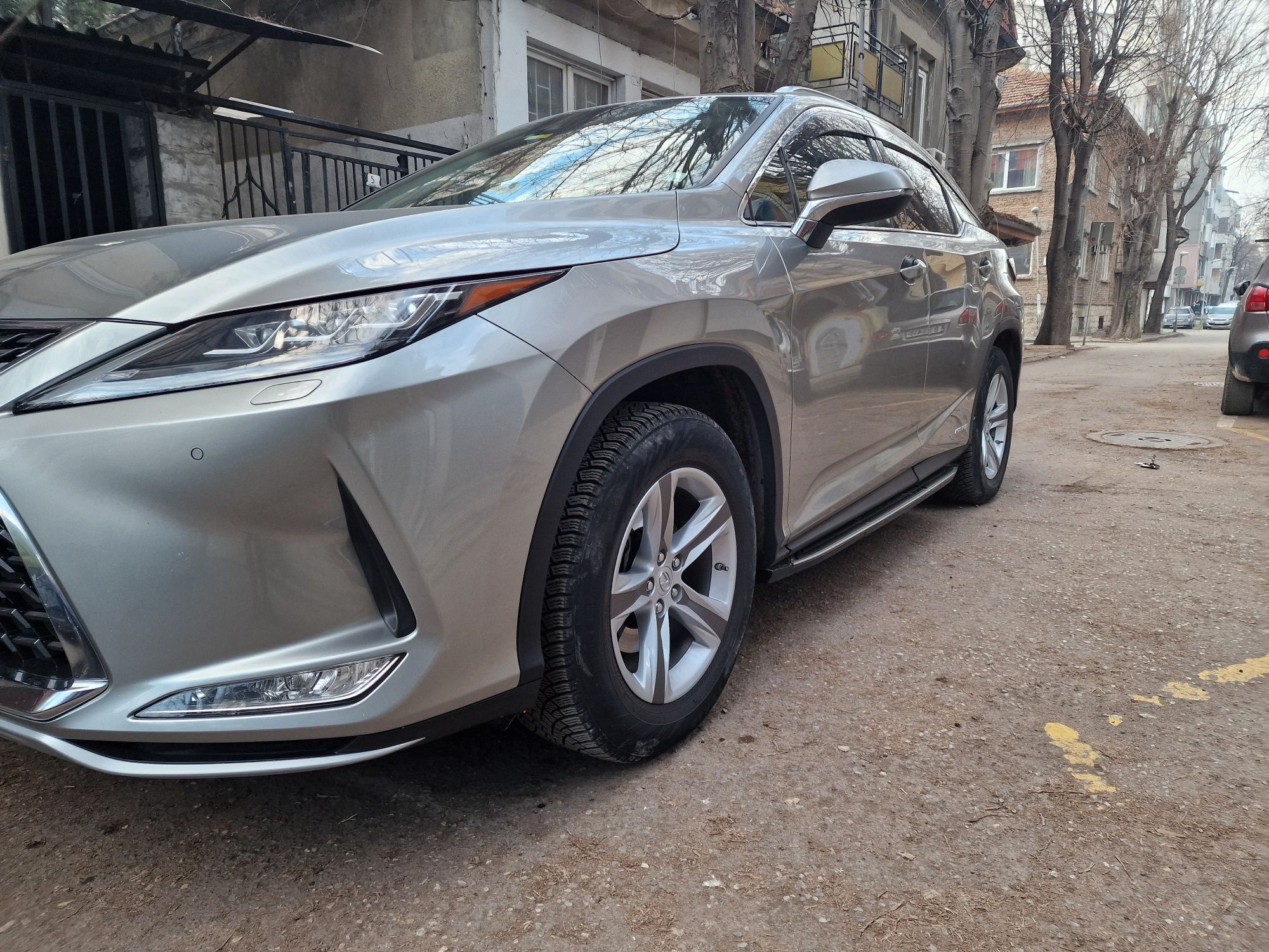 Лети джанти с зимни гуми NOKIAN 235/65/18 за Lexus RX