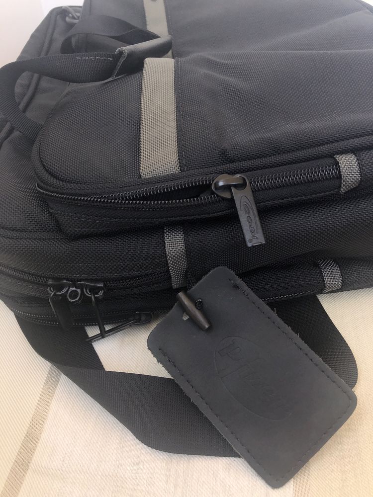 Чанта за лаптоп Codi, ръчна изработка