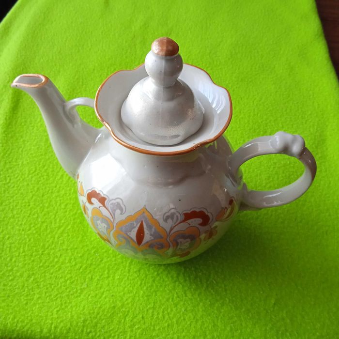 Чайничек заварочный СССР ( с перламутровым отливом)