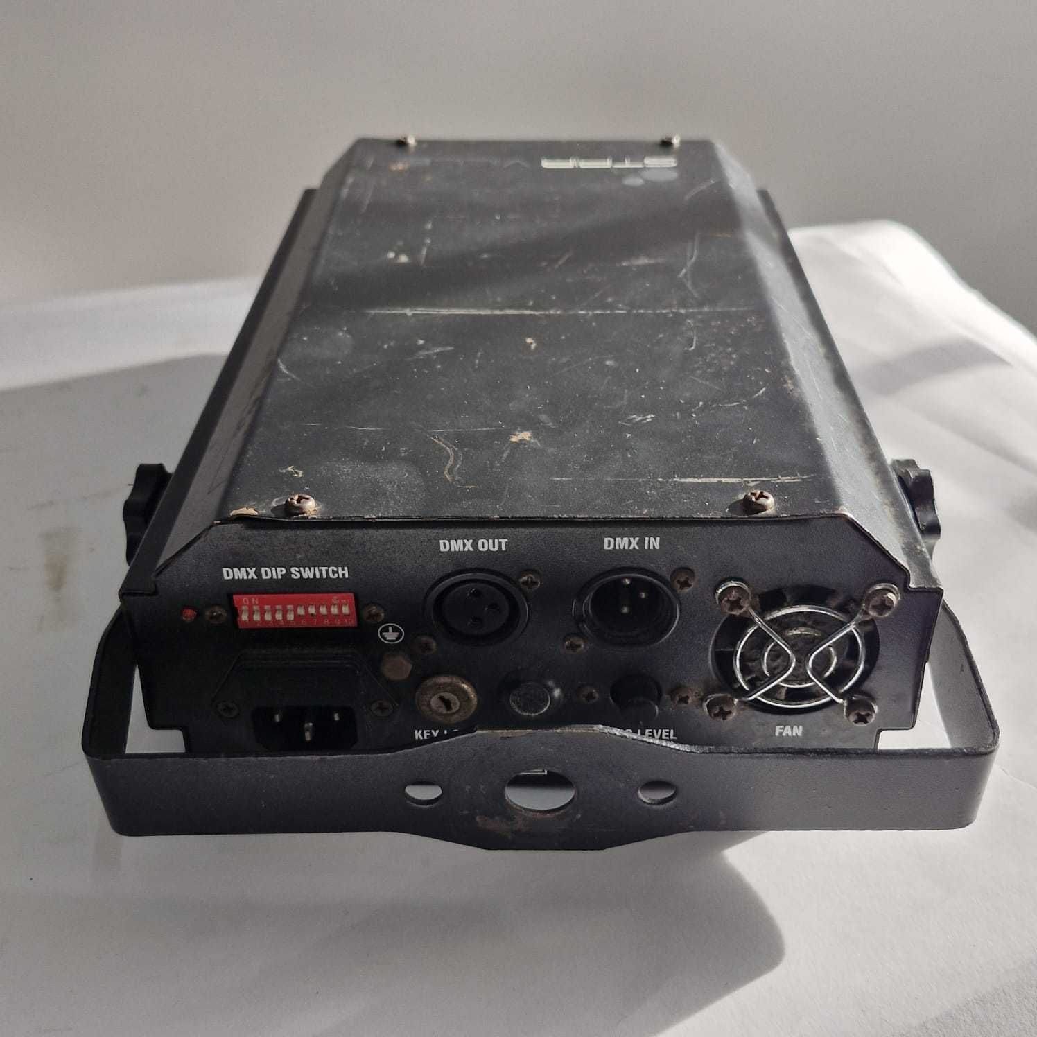 Liquid Money vinde - Laser Stairville GR-140 RGY DMX