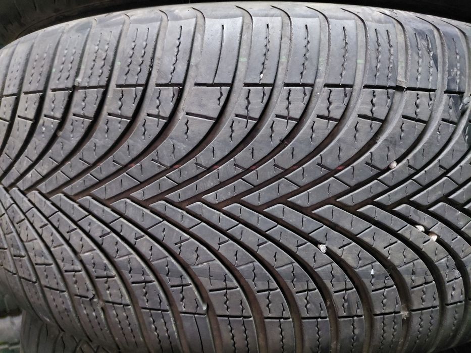 225/50/17" Debica 2бр.гуми. дот2023