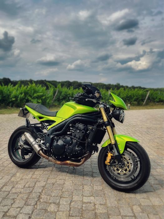 Triumph Speed Triple 1050