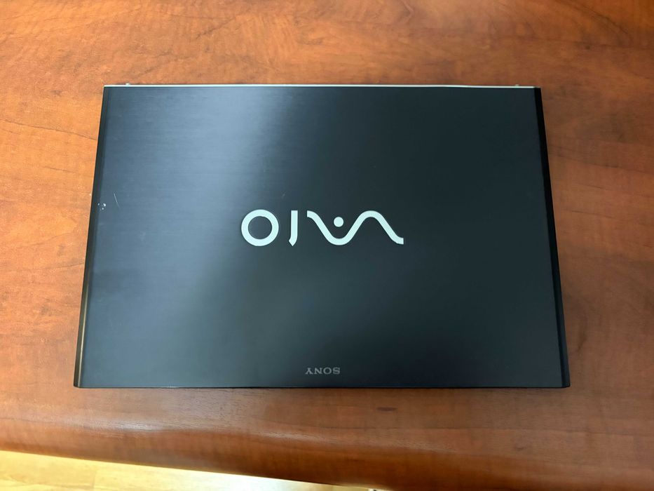 Laptopuri Ulta Light & Slim  Sony Vaio 13inch Seria SVP