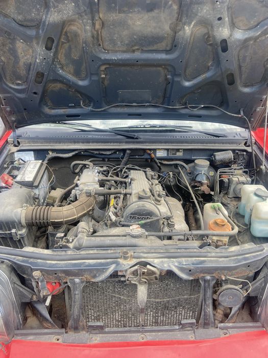 Vând sau schimb suzuki jimny