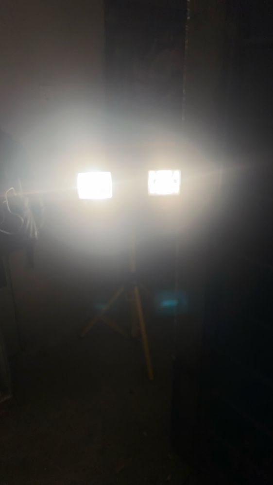 Стоителна халогенна лампа 2х500W