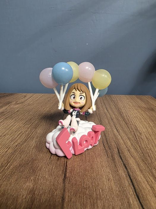 Лот My Hero Academia - фигурка, стикери, значки, подложка за мишка