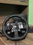 Продавам волан Logitech G923